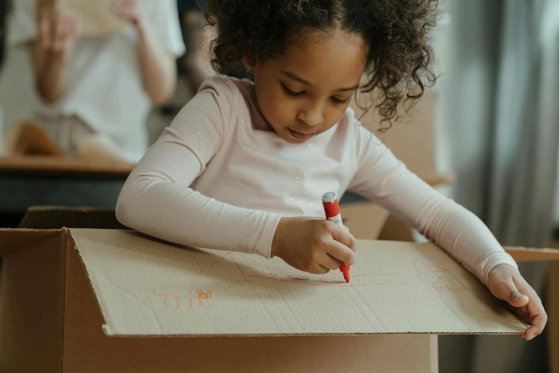 Young Girl Engrossed In Drawing On A Car 4