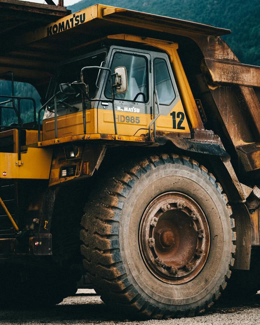Close Up Of A Large Yellow Dump Truck Us 5