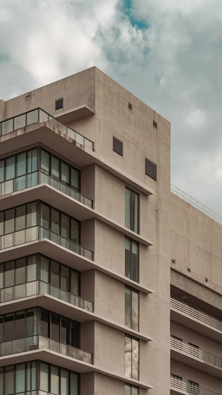 Capture Of A Modern Building In Miami Sh 4