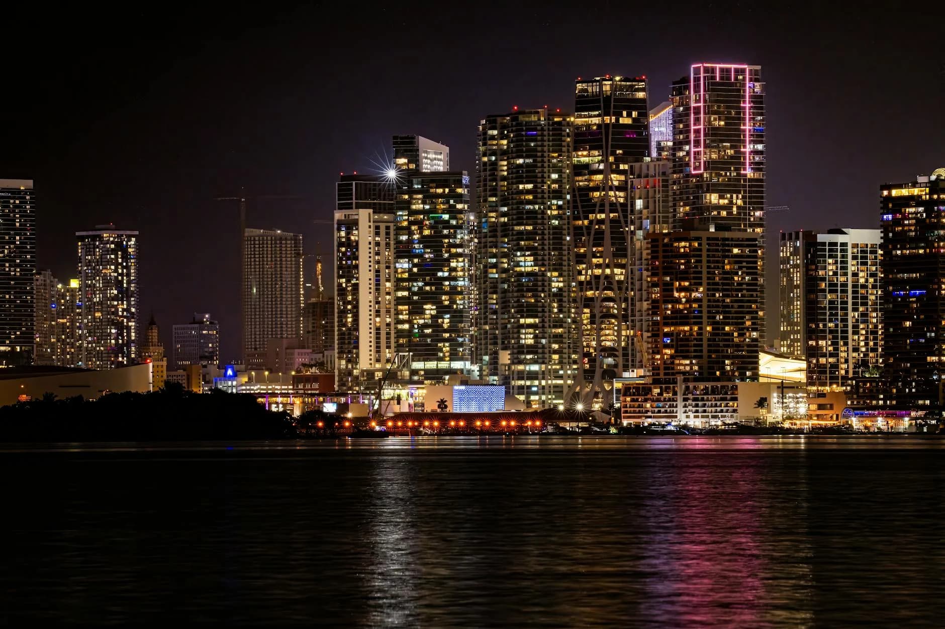 Vibrant Miami Skyline Illuminated At Nig 3